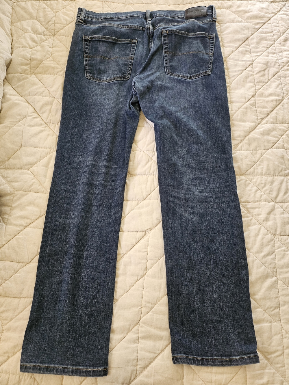 Lucky Brand 410 Athletic Slim - Size W36/L32 - Picture 2 of 8
